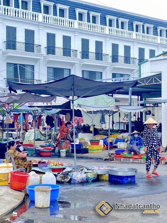 Bán nhà mặt phố chợ Thới Lai - Cần Thơ