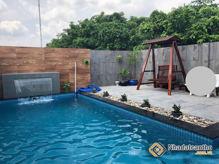 Nhà 2 lầu rộng rãi có hồ bơi đường tỉnh 925, Châu Thành, Cần Thơ - 5.89 tỷ