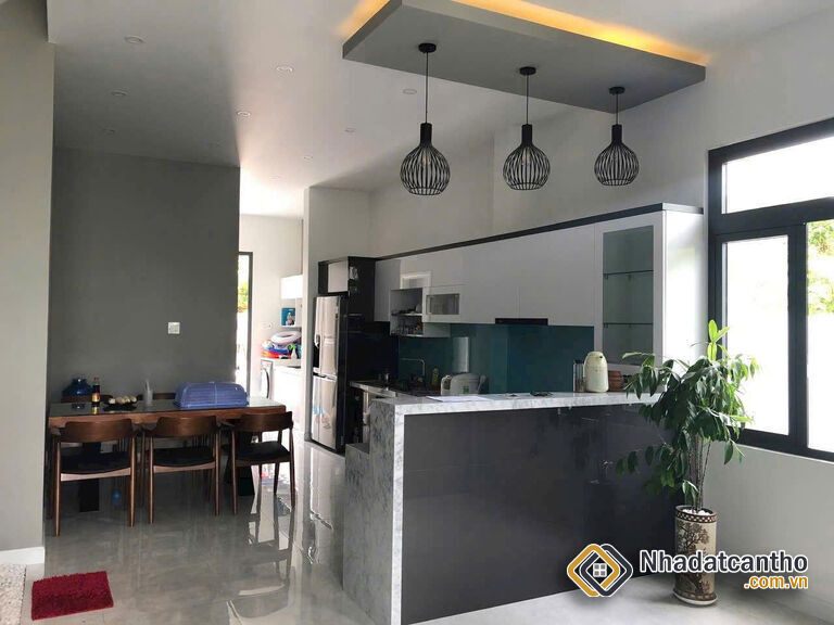 Nhà 2 lầu rộng rãi có hồ bơi đường tỉnh 925, Châu Thành, Cần Thơ - 5.89 tỷ