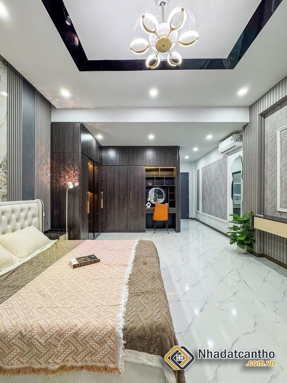 BÁN Nhà 2Lầu đúc, Mới đẹp + Full Nội Thất sang trọng (Mặt tiền - KDC 91B, vị trí đẹp)