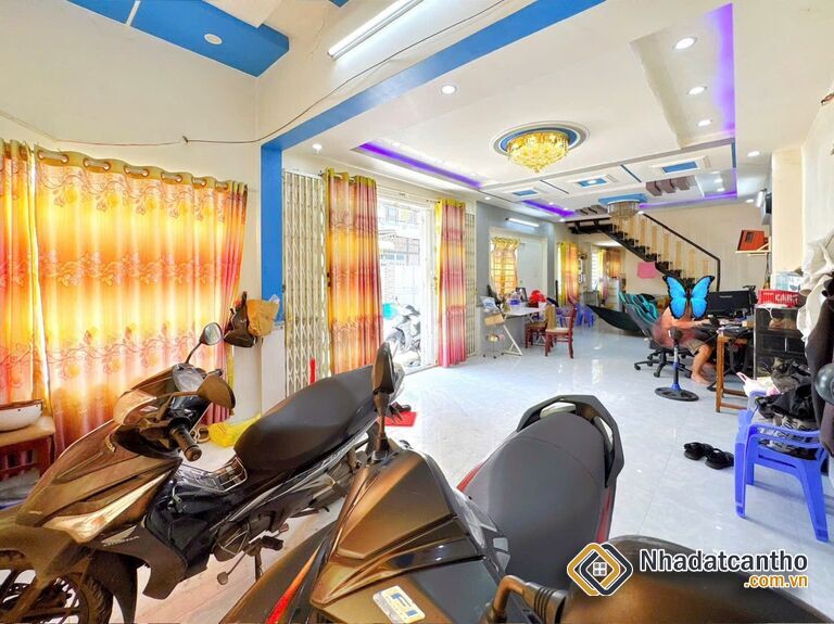 NHÀ 1T1L - GÓC 2 MẶT TIỀN Hẻm ( vừa ở & KDoanh dc). Vị trí rất sáng sủa, gần & đẹp