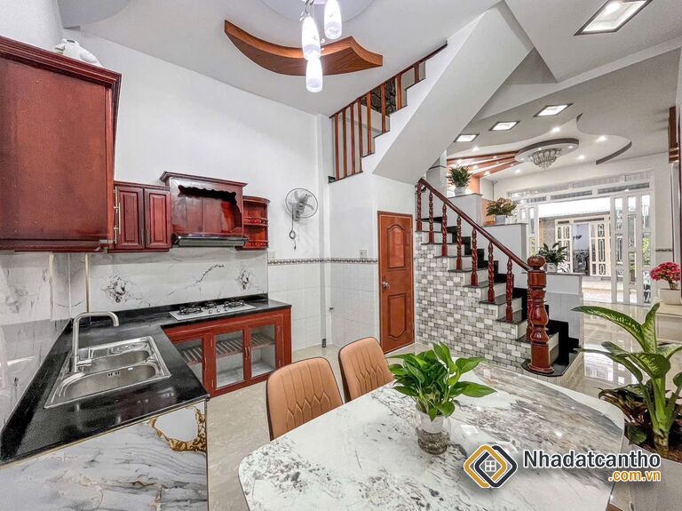 Bán nhà 1T1L đúc, MẶT TIỀN, kế chợ & Công viên An Khánh, sổ hoàn công đầy đủ