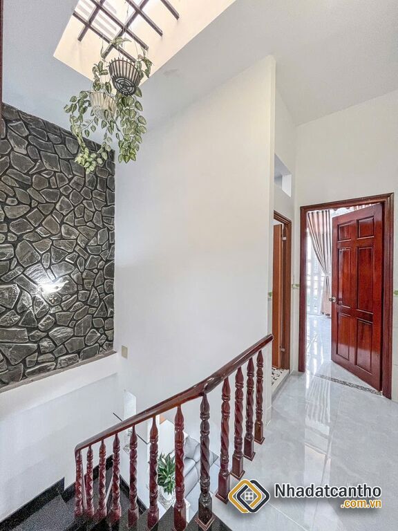 Bán nhà 1T1L đúc, MẶT TIỀN, kế chợ & Công viên An Khánh, sổ hoàn công đầy đủ