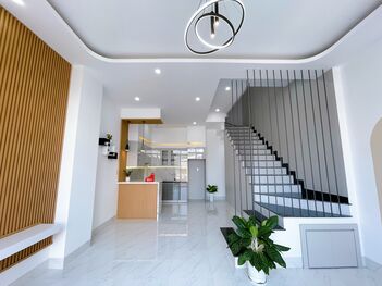 NHÀ TRỆT LẦU KẾ BÊN CHỢ DA LIỄU MỚI XÂY CỰC ĐẸP