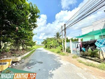 BÁN DÃY TRỌ MẶT TIỀN LỘ 6M CÁCH ĐẠI HỌC TÂY ĐÔ 700M THU NHẬP 8TR / THÁNG GIÁ 3 TỶ 7