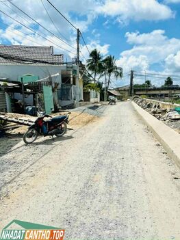 Bán nền mặt tiền  bờ kè Cái Sơn Cần Thơ