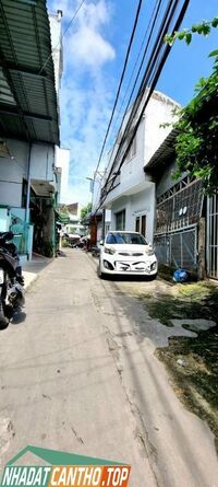 BÁN NHÀ GÓC 2 MẶT TIỀN 4 TẦNG. NHÀ CAO NHẤT HẺM. VỊ TRÍ TUYỆT ĐẸP.