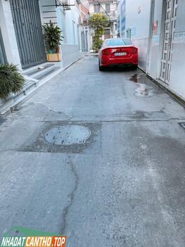 bán nhà lầu mặt tiền đường Quản Trọng Hoàng thổ cư hoàn công 45m2 giá 3.68 tỷ