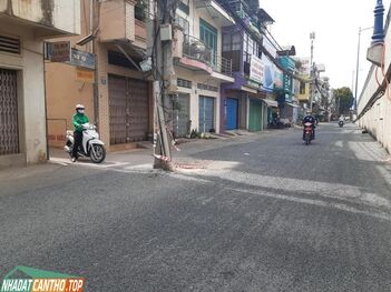 bán nhà lầu thiết kế đẹp mắt sang trọng hẻm 9 quang trung ngay trung tâm ninh kiieeuf