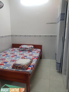 Bán nhà nghỉ 11 phòng Mặt tiền QL1A, thu nhập 25-30tr tháng