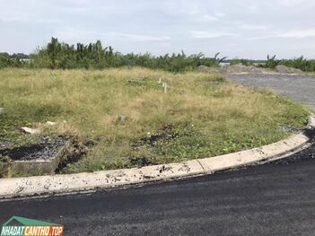 CẦN RA NHANH NỀN 2 MẶT TIỀN CÓ VIEW SÔNG GIÁ 600TR