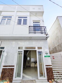 Cho Thuê nhà 1 trệt 1 lầu Ng Văn Cừ