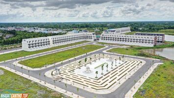 Đất nền dự án liền kề nằm ở vị trí tuyệt vời đối diện công viên trung tâm dự án