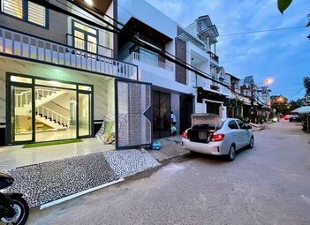 1 TRET 1 LẦU THIẾT KÊ HIỆN ĐẠI TRỤC CHÍNH 234 HOÀNG QUỐC VIỆT P AN BÌNH