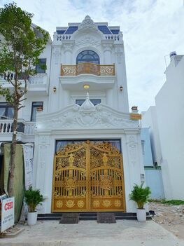 BÁN NHÀ TRỆT 2 LẦU SÂN THƯỢNG KHU DÂN CƯ NAM LONG