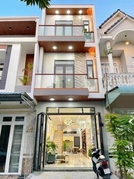BÁN NHÀ 1 TRỆT 2 LẦU CỰC ĐẸP THOÁNG SÁNG ĐỦ CÔNG NĂNG FULL NỘI THẤT CAO CẤP GỖ BÊN FULL,TỦ ÁO,GIƯỜNG ,CỬA PHÒNG,BẾP, NHÀ SỐ 17 ĐƯỜNG SỐ 9 KHU DÂN CƯ ĐHYD,P.AN KHÁNH Q.N.KIỂU, TPCT TIỆN ÍCH GẦN BV ĐHYD, Trường cấp 1,2,3 AN KHÁNH, gần chợ…. - Giá Bán :