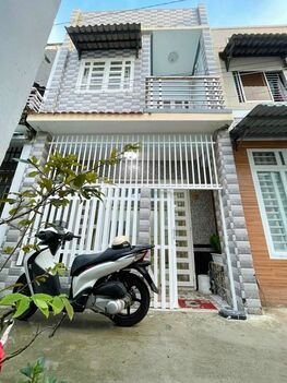 Bán nhà mặt tiền hẻm 60 Mậu Thân