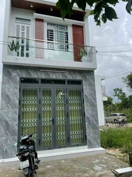 Nhà lầu đẹp mặt tiền Tô Vĩnh Diện Cần Thơ gần Bệnh Viện Nhi Đồng