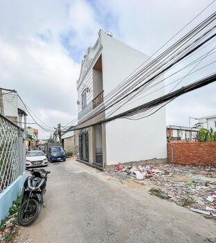 BÁN NHÀ 1 TRỆT 1 LẦU HOÀN THIỆN. HẺM LIÊN TỔ 3.4 NGUYỄN VĂN CỪ VÀO 50M. P AN KHÁNH .QUẬN NINH KIỀU