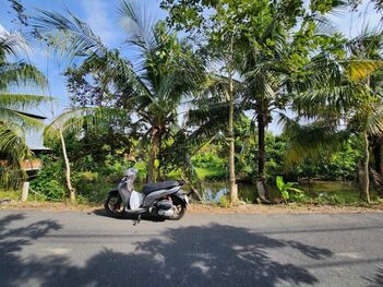 Mặt tiền Nguyễn Viết Xuân quận Bình Thủy giá tốt