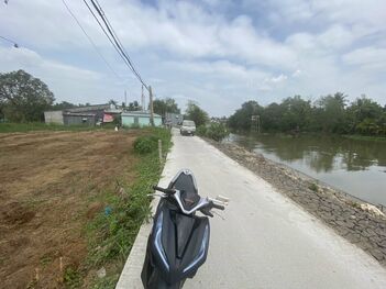 Bán nền thổ cư mặt tiền sông trà nóc cách Nguyễn Chí Thanh 150m