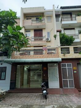 CHO THUÊ NHÀ 1 TRỆT 3 LẦU  KDTM HƯNG PHÚ (CTY 8)