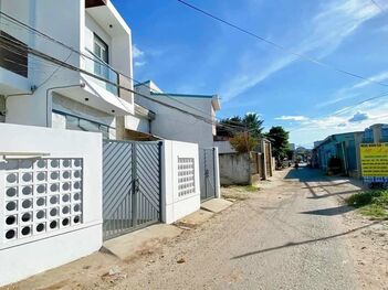 BÁN 2 CĂN NHÀ MẶT TIỀN ĐƯỜNG LÀNG HOA BÀ BỘ , QUẬN BÌNH THUỶ, TP. CẦN THƠ