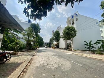 Bán gấp nền đẹp đường số 12