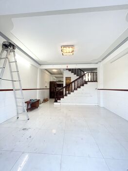 Cho thuê nhà trệt 3 lầu đẹp (Có nội thất) KDC Cty 8 Hưng Phú 2, Hưng Thạnh, Cái Răng, Cần Thơ