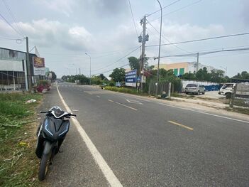 Bán đất mặt tiền đường Nguyễn chí thanh