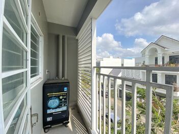 Cho thuê căn hộ chung cư Nam Long cao cấp có thang máy sạch sẽ thoáng mát.