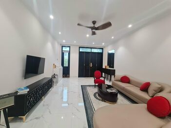 Kẹt tiền cần bán gấp nhà mới trệt 2 lầu full nội thất kdc Văn Hóa Tây Đô,Cái Răng