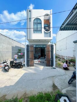 GIẢM 300TRIỆU CẦN BÁN GẤP NHÀ ĐẸP 3 PHÒNG NGỦ + LỘ ÔTÔ