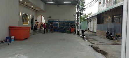 Bán Nền TC Cách Đường Nguyễn Văn Cừ 50m. Gần DHYDCT