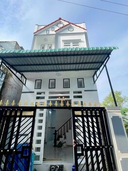 NHÀ TRỆT LẦU HOÀN CÔNG CÁCH CHỢ BÀ BỘ CHỈ 200M GẦN ĐH Y DƯỢC