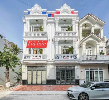 BÁN NHÀ 1 TRỆT 2 LẦU MỚI 100%, KHU DÂN CƯ HƯNG PHÚ CẦN THƠ