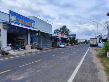 kẹt tiền cần Bán Nền mặt tiền nguyễn chí thanh quận Bình Thủy TPCT