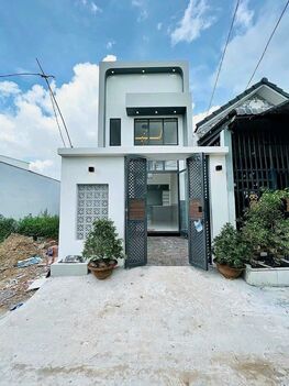 BÁN NHÀ TRỆT LỬNG HẺM CÂY XĂNG 999 NGUYỄN VĂN LINH