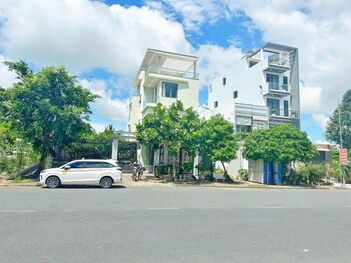 BIỆT THỰ  3 LẦU 10X24 ĐƯỜNG 1B VĂN HÓA TÂY ĐÔ LỘ 30M CÓ THAN MÁY -  13,5 TỶ (THƯƠNG LƯỢNG)