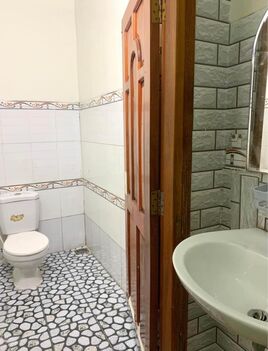 HẺM TRẦN NAM PHÚ - 5 triệu (Tháng đầu giảm 4 triệu) Cho thuê nhà gần trường ĐH y dược Cần thơ hẻm Trần Nam Phú.