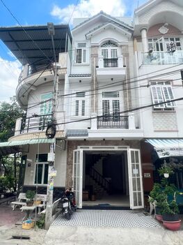 NHÀ 1 TRỆT 2 LẦU - GÓC NGÃ 4 - ĐƯỜNG 5A KDC THỚI NHỰT 1 - KẾ BÊN CÔNG VIÊN, GẦN CHỢ AN KHÁNH, ĐẠI HỌC Y DƯỢC