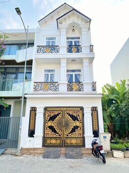 NHÀ MỚI 2 LẦU NAM LONG 5,7 X 14,5 NGAY CÔNG VIÊN  - 5,6 TỶ (THƯƠNG LƯỢNG)