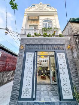 NHÀ TRỆT LẦU MỚI 100% HẺM 553 ĐƯỜNG 30/4