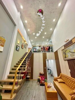 Bán NHÀ ĐẸP VỊ TRÍ ĐẸP NẰM NGAY TRUNG TÂM Hẻm 2 - Mậu Thân