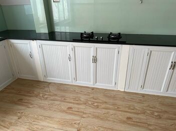 Bán hoặc cho thuê nhà 4 tầng 305m2 đường Nguyễn Thị Sáu KDC 586