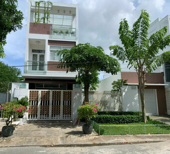 Nhà phố cao cấp có hồ bơi khu dân cư 586, quận Cái Răng, Cần Thơ