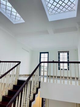 BÁN NHÀ 1T3L đúc, MẶT TIỀN Trần Hoàng Na mới, gần sát Nguyễn Văn Cừ