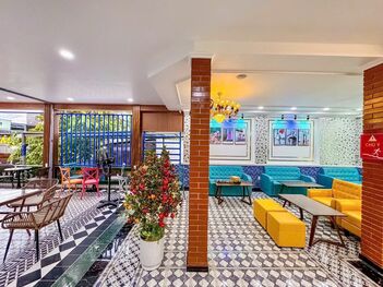BÁN NHÀ mới đẹp, TẶNG NGUYÊN QUÁN ĐANG KD, vị trí HOT nhất Cần Thơ