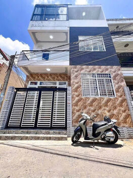 Bán nhà góc 2 mặt tiền hẻm 115 cmt8 gần cầu bình thủy giá 2,37 tỷ