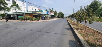 BÁN NỀN GÓC TRỤC CHÍNH ĐƯỜNG D1 KDC HỒNG LOAN CẦN THƠ